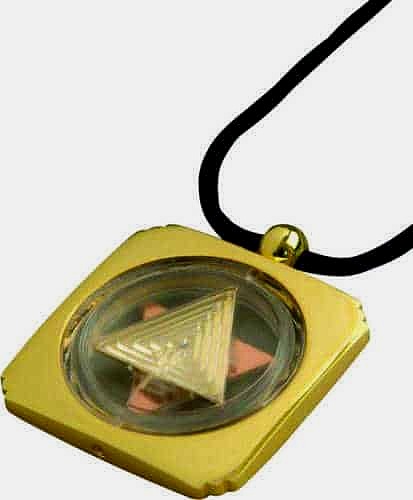 Jiten Divine Locket Vastu